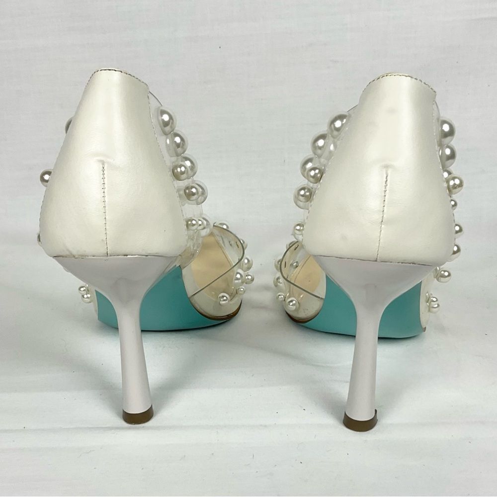Betsey Johnson Halo Pump Clear Heels with Pearl Embellishments Sz 11 Party - Picture 6 of 13